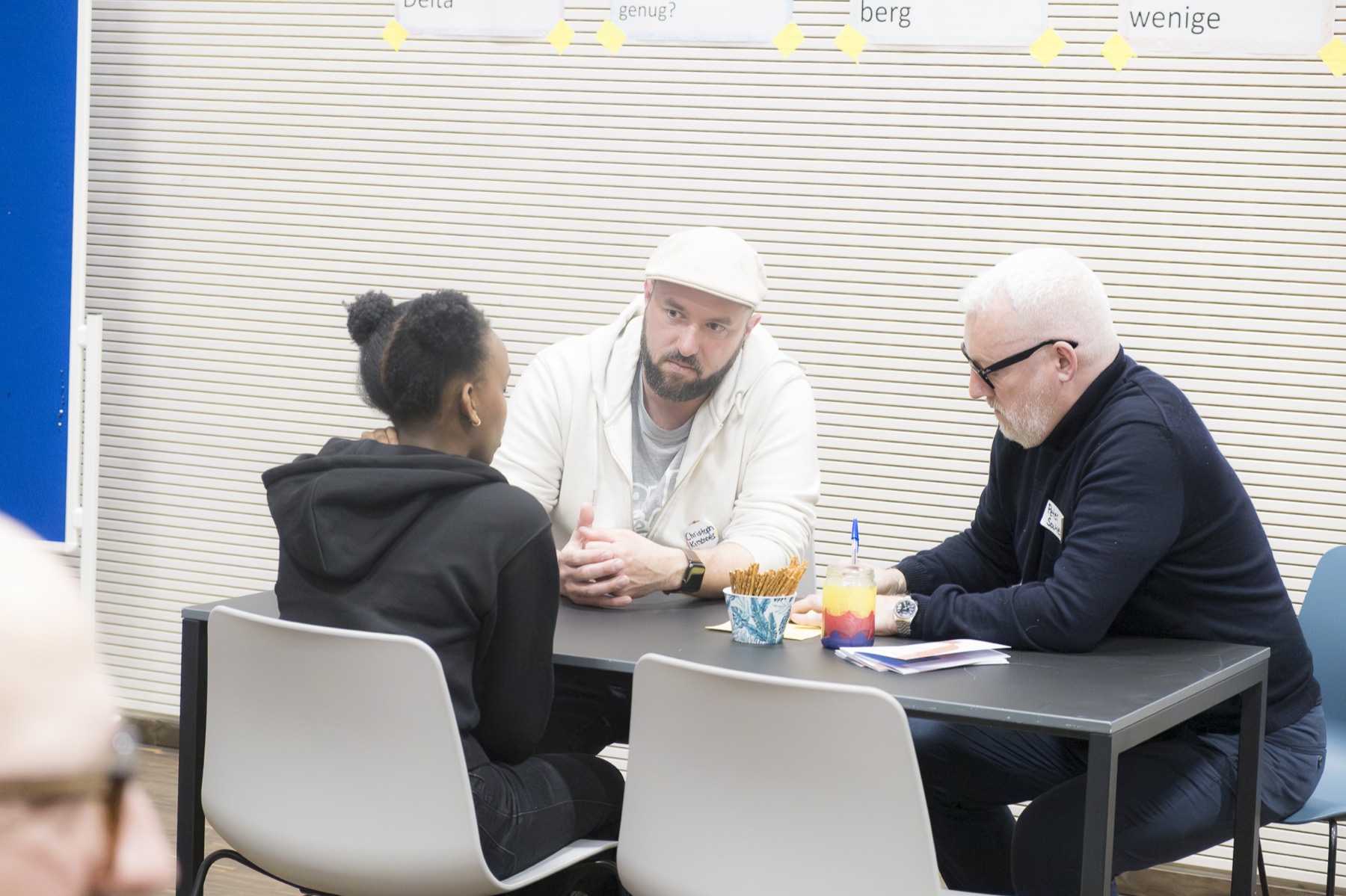 Eindrücke aus dem Haus der Jugend beim dritten Salon